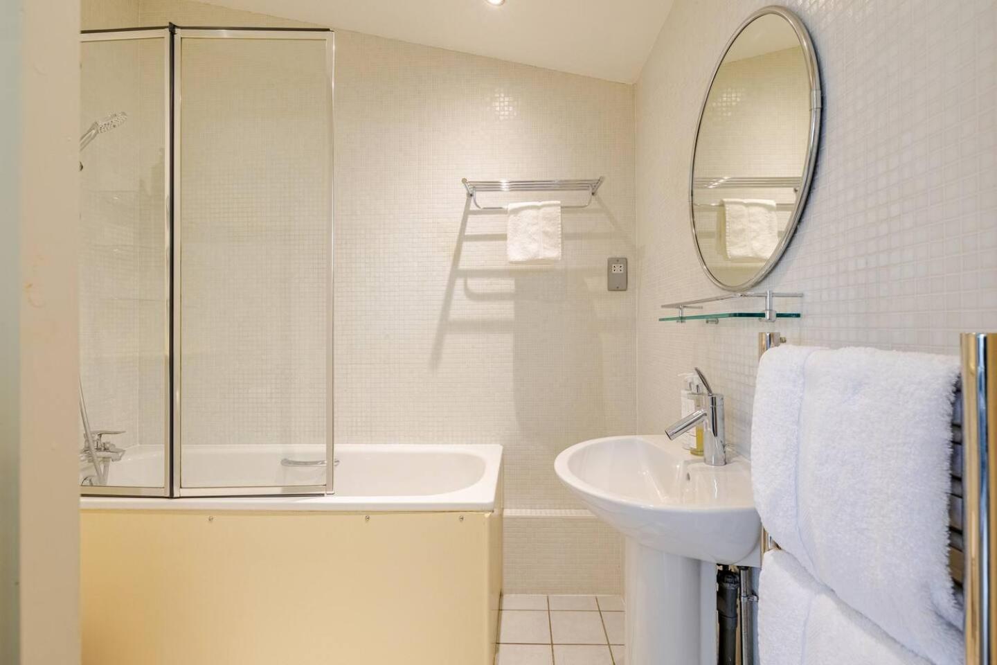 Large Modern Penthouse - 4 Beds 3 Baths By Tower Bridge *