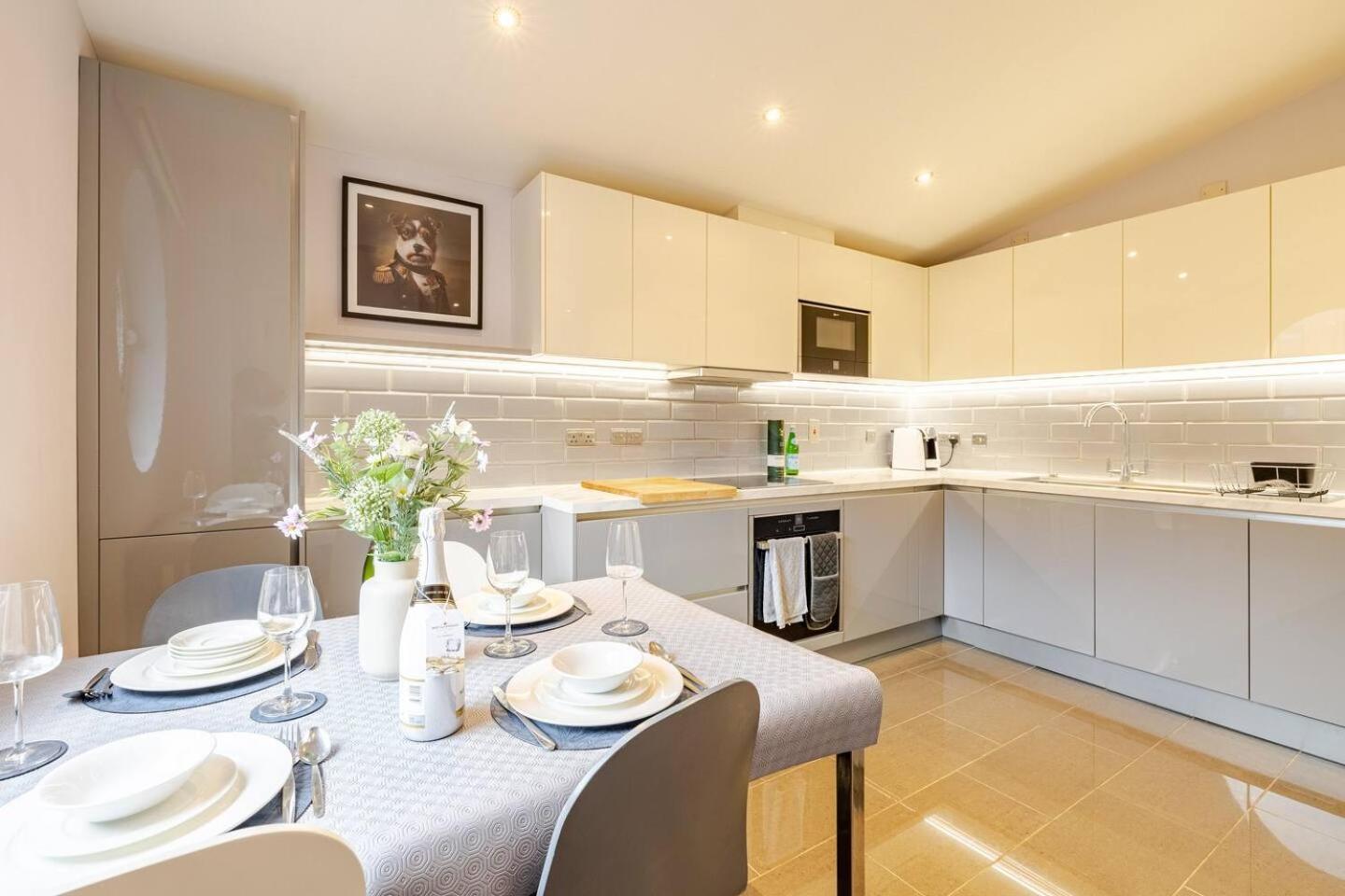 Large Modern Penthouse - 4 Beds 3 Baths By Tower Bridge Appartamento