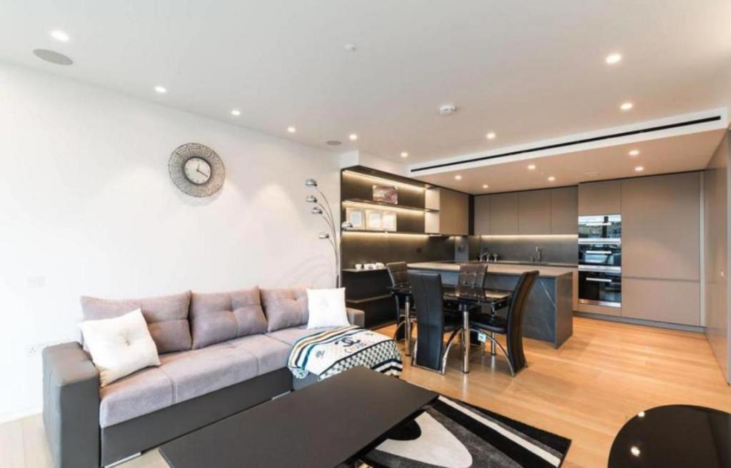 Large Modern Penthouse - 4 Beds 3 Baths By Tower Bridge